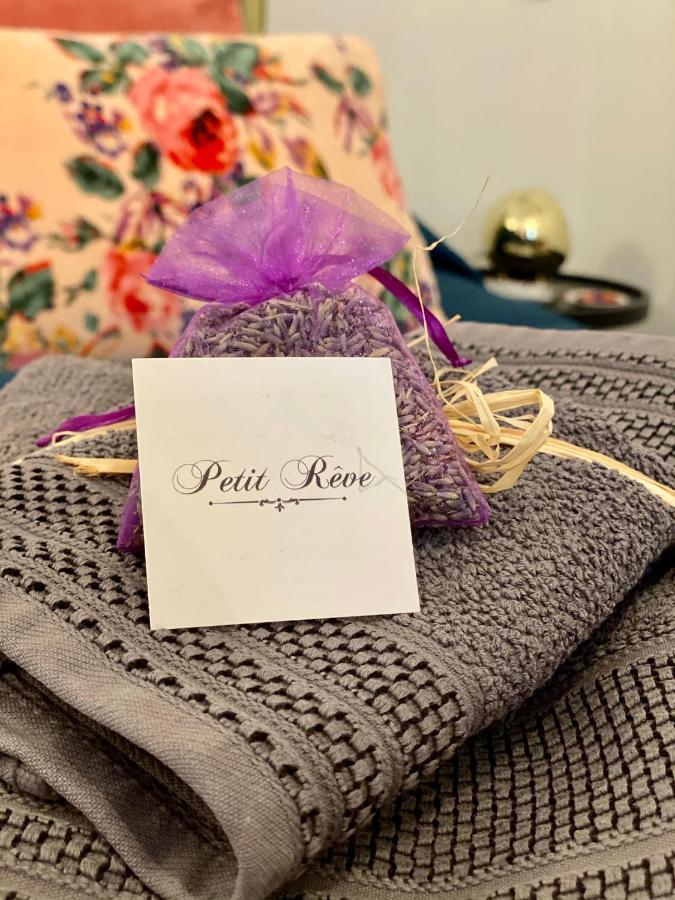Apartmán Petit Reve LʼIsle-sur-la-Sorgue Exteriér fotografie